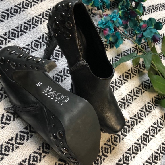 **Rare Vintage**  Studded Platform Booties - Picture 6 of 10